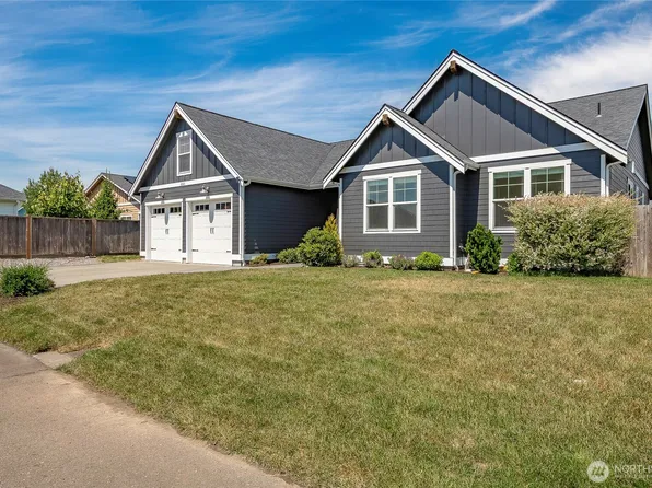 2082 Woodsman Drive, Lynden, WA 98264