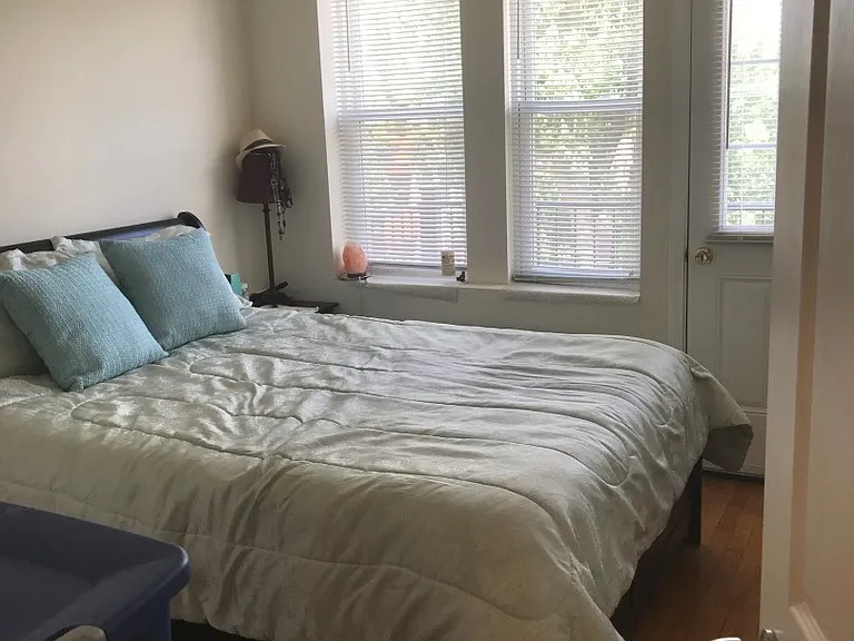 6311 N Albany Ave #1B — Photo 9