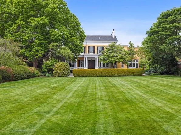 10 Brown St, Providence, RI 02906