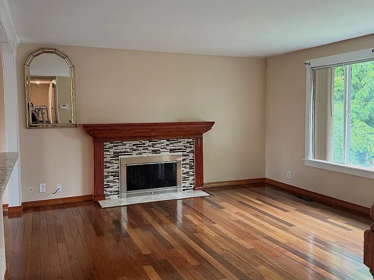 15317 NE 62nd Ct — Photo 5