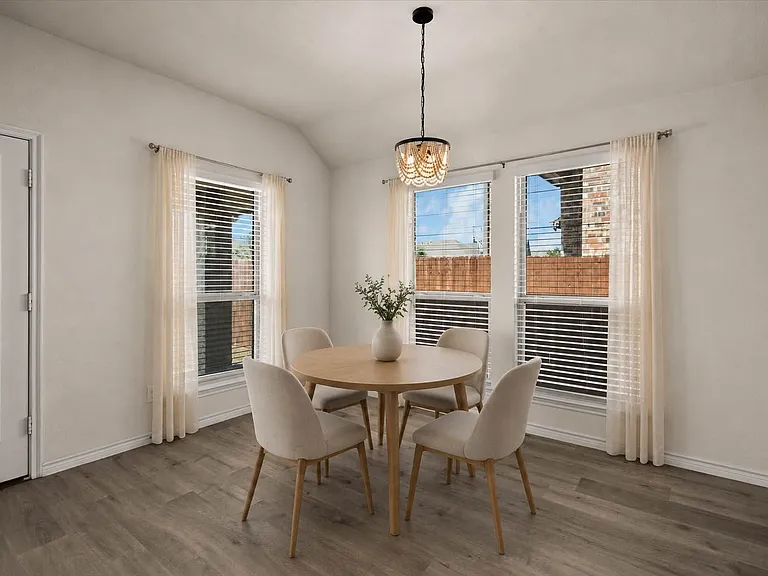 772 Soar Sky Way — Photo 8
