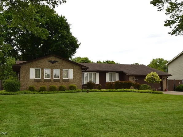 4481 Green Glen Dr, Youngstown, OH 44511