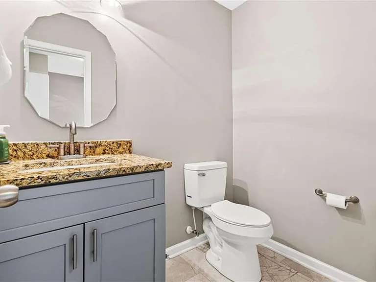 7155 Laurel Creek Dr — Photo 8