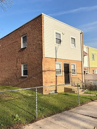 2126 N 12th St Photo 1