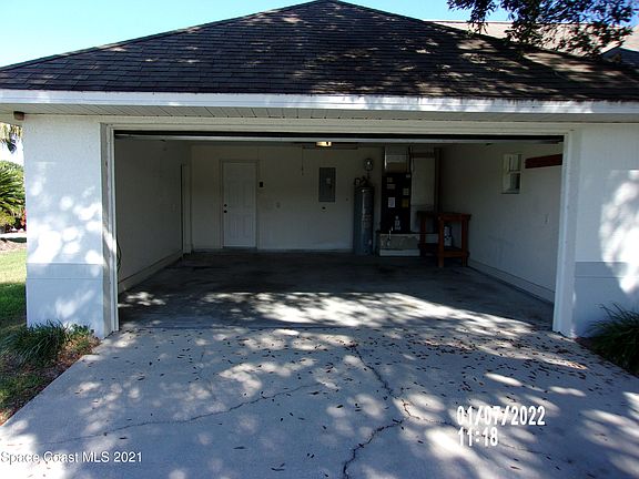 5th image of 239 Lake Shore Dr #0