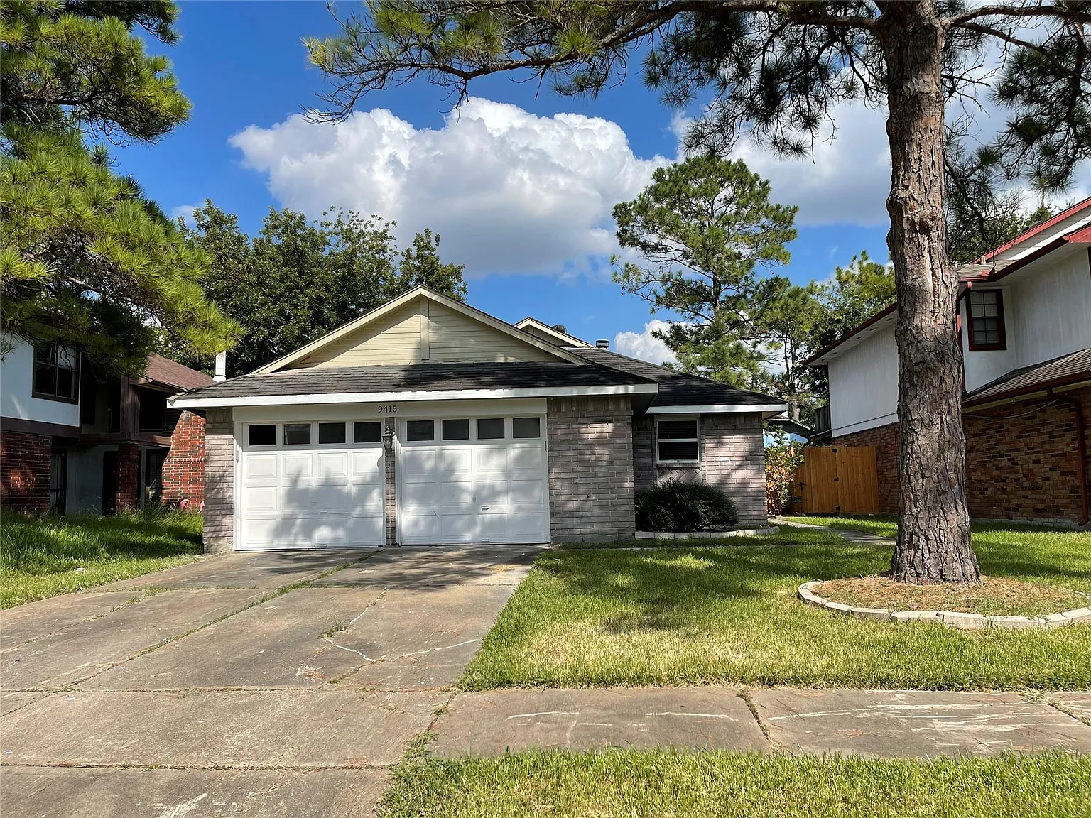 4 bed, 2.0 bath, 1663 sqft, $1,900 — Photo 2