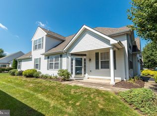39 Sagebrush Ln, Langhorne, PA 19047