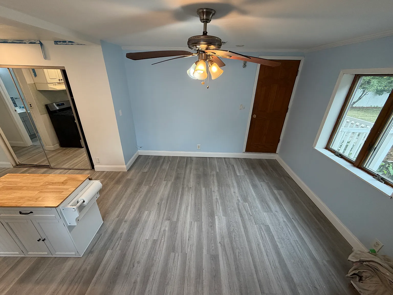 1 bed, 400 sqft, $2,150 — Photo 2