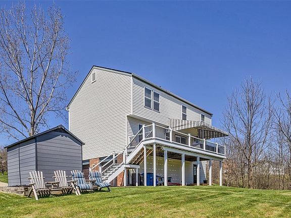 4th image of 34 Giant Oak Dr