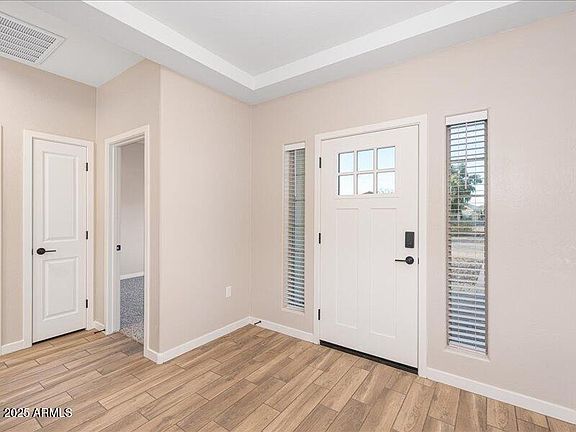 5th image of 9520 W DEBBIE Place