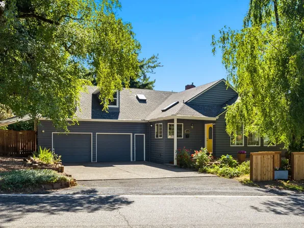 7636 SW Capitol Hill Rd, Portland, OR 97219