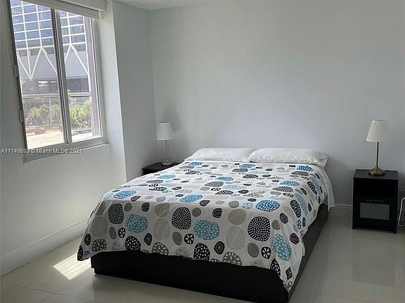 3rd image of 800 N Miami Ave APT 504