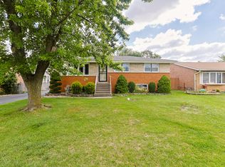 7535 S Octavia Ave, Bridgeview, IL 60455