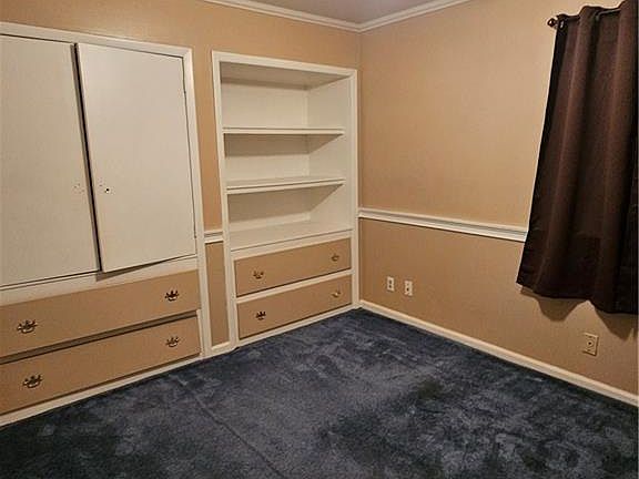 3rd image of 440 W Butterfly Cir