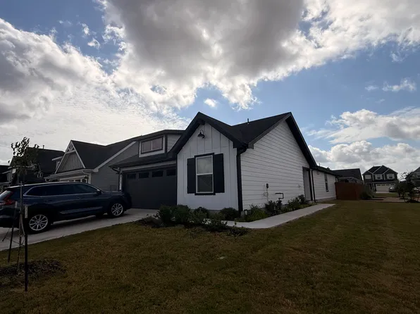 217 Gerasa Dr, Kyle, TX 78640