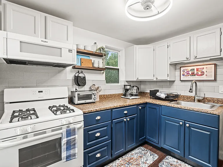 315 Neptune Blvd #1 — Photo 14