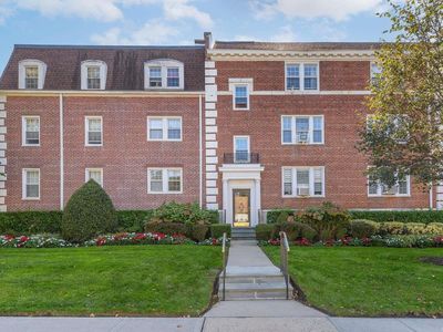 26 Hamilton Place #B3, Garden City, NY, 11530