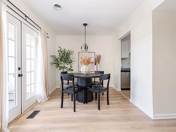 4th image of 5025 Hillsboro Pike APT 15Y