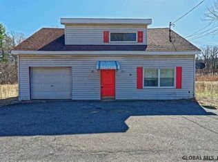 844 Burden Lake Rd, Averill Park, NY 12018