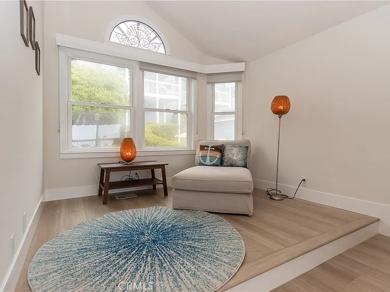 33685 Granada Dr — Photo 32