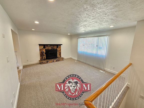 3rd image of 4967 W Pawnee Dr