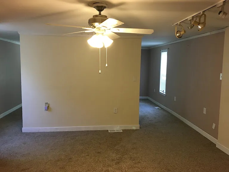 822 Bay Way — Photo 2