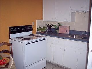 4th image of 4040 5th Ave N