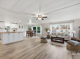 445 S Maple Grove Rd TRAILER 15, Boise, ID 83709