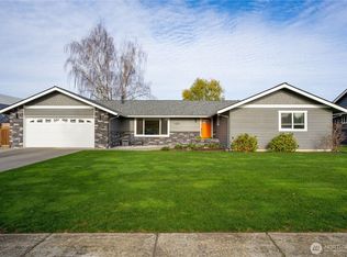 1251 Garden Circle, Lynden, WA 98264