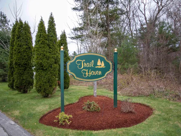 69 Trail Haven Drive, Londonderry, NH 03053