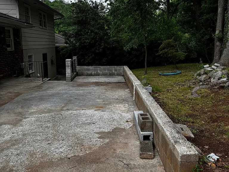 1015 Casa Dr — Photo 5