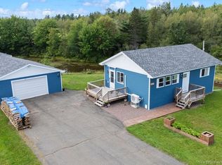 377 Aboujagane Rd, Beaubassin East, NB E4P5M1