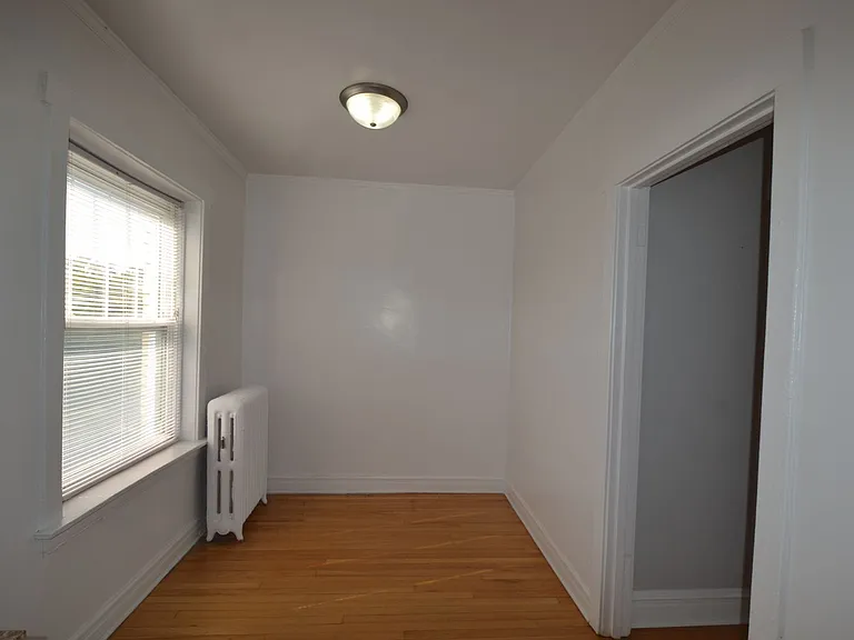 4402 N Rockwell St #3-4402-3 — Photo 10