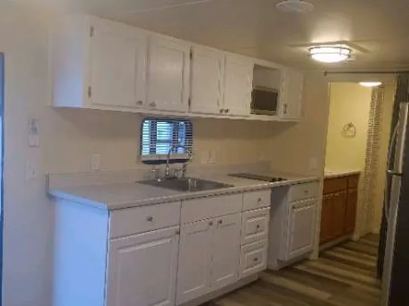 1880 Janet Ln, Pahrump, NV