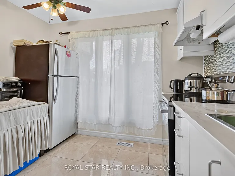 3333 McCarthy Rd #5 — Photo 20