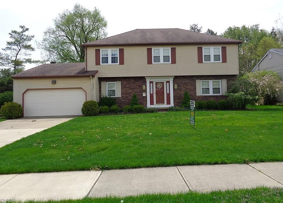 1st image of 22263 Sunnyhill Dr