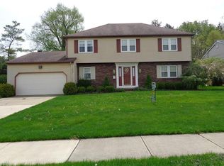 22263 Sunnyhill Dr, Rocky River, OH 44116
