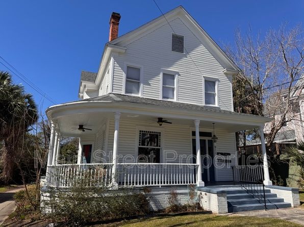 911 N Spring St APT 2