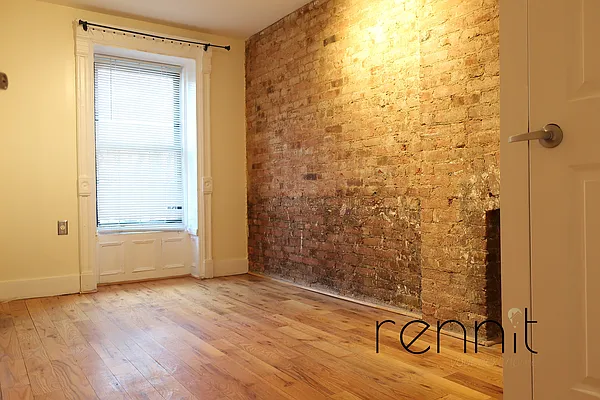 Rented by Rennit Inc. | media 9