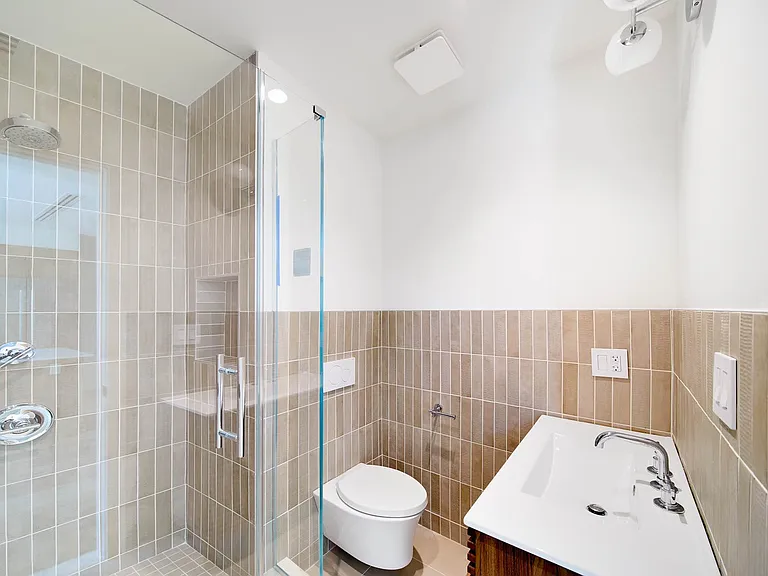 364 Clermont Ave #2 — Photo 14