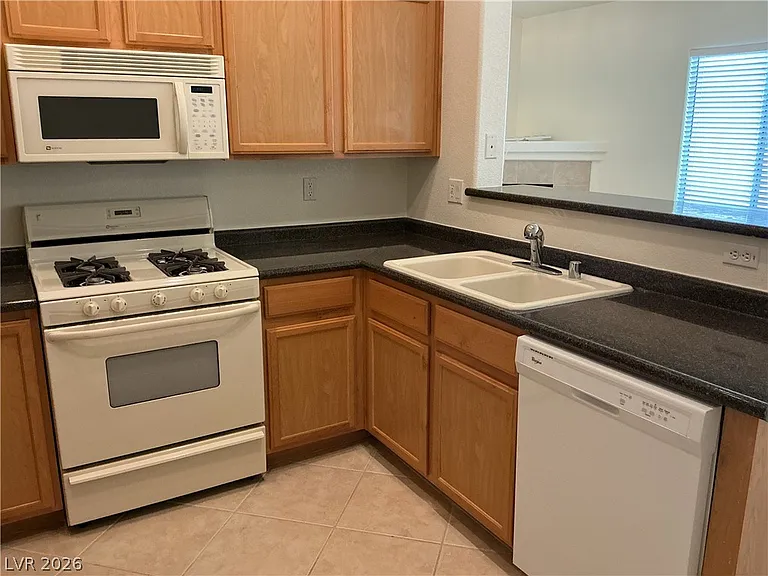 3411 Cactus Mountain St #203 — Photo 5