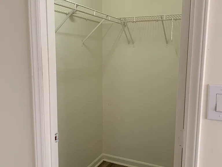 1120 Carlton Ave #304 — Photo 18