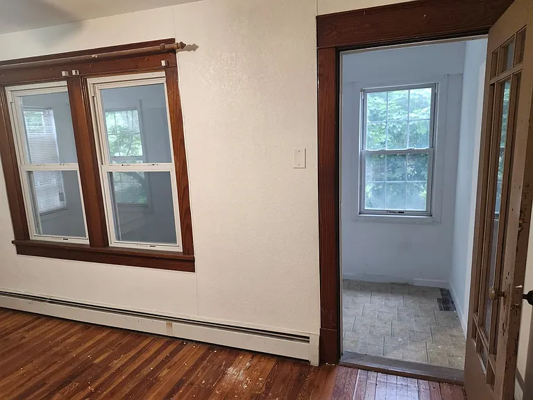 306 Front St #1 — Photo 9