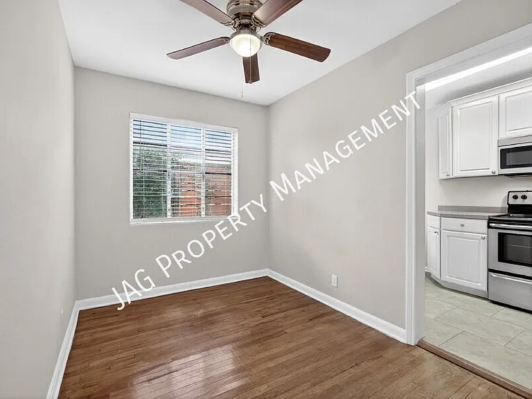 2761 Saint Johns Ave #3 — Photo 10