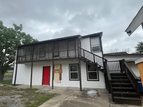 616 16th St #A, Corpus Christi, TX 78401