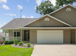 25483 207th Ave, Delhi, IA 52223