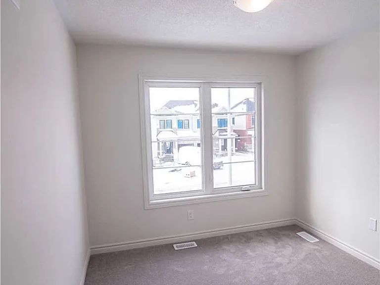 19 Greer St — Photo 15