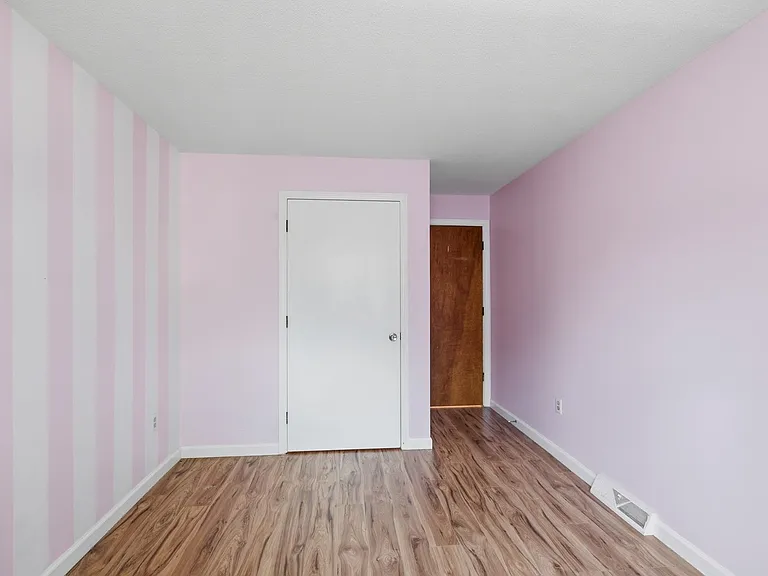 290 Tremont St — Photo 18