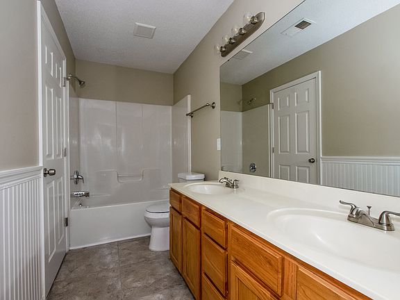 2nd image of 4127 Birch Leaf Ct