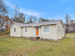 3949 24th St, Dorr, MI 49323